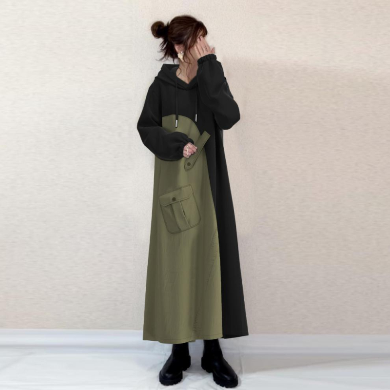 Hoodie haljina s color-block dizajnom, srednje duljine, pamuk-poliester smjesa, dugi rukavi