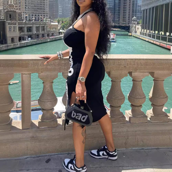 FC1215Y2K Локомотивен стил – дигитален печат, рокля без ръкави, кръгло деколте, миди дължина, стегнат силует