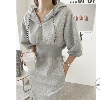 Худи рокля с цип в талията за стягане, задна цепка, дълги ръкави, дълга пола, есен 2025