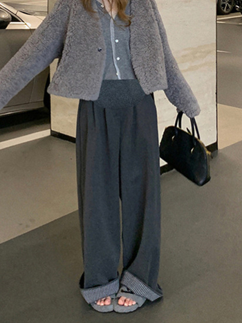 Trudničke hlače od vunenog materijala, s podrškom za trbuh, debela flis podstava, udoban slobodan kroj, ravne široke nogavice