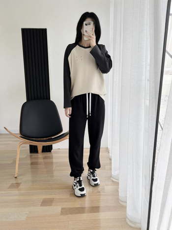 Nėščiųjų džemperis rudens–žiemos 2025, žindymo topas po gimdymo, laisvas kasualus stilius, medvilnė, apvalus kaklo iškirptė, ilgomis rankovėmis