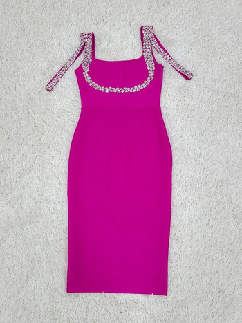 Bandage ruha, ujjatlan, U-nyakú kivágás, poliészter-spandex keverék, rövid szűk fazon, party- vagy estélyi viselet, tavasz 2024