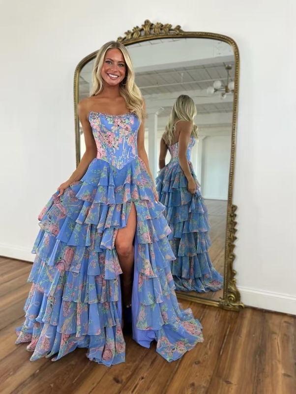 Rochie de seară cu un umăr, decolteu adânc în V, talie evidențiată, lungime până la podea 147 cm, material poliester cu căptușeală din bumbac