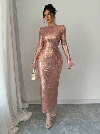 Csillogó ruha, hosszú ujjú, hosszú szoknyával, poliészter >95%, 2025
