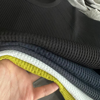 Tricou cu mâneci lungi, în stil japonez, tricot gros cu textură wafle, logo brodat mic, croială lejeră