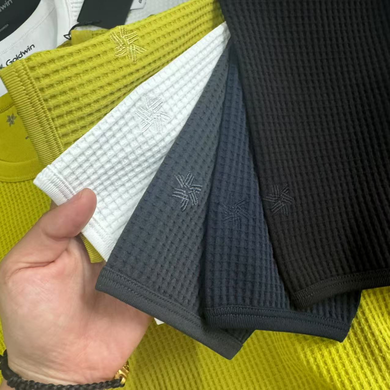 Tricou cu mâneci lungi, în stil japonez, tricot gros cu textură wafle, logo brodat mic, croială lejeră