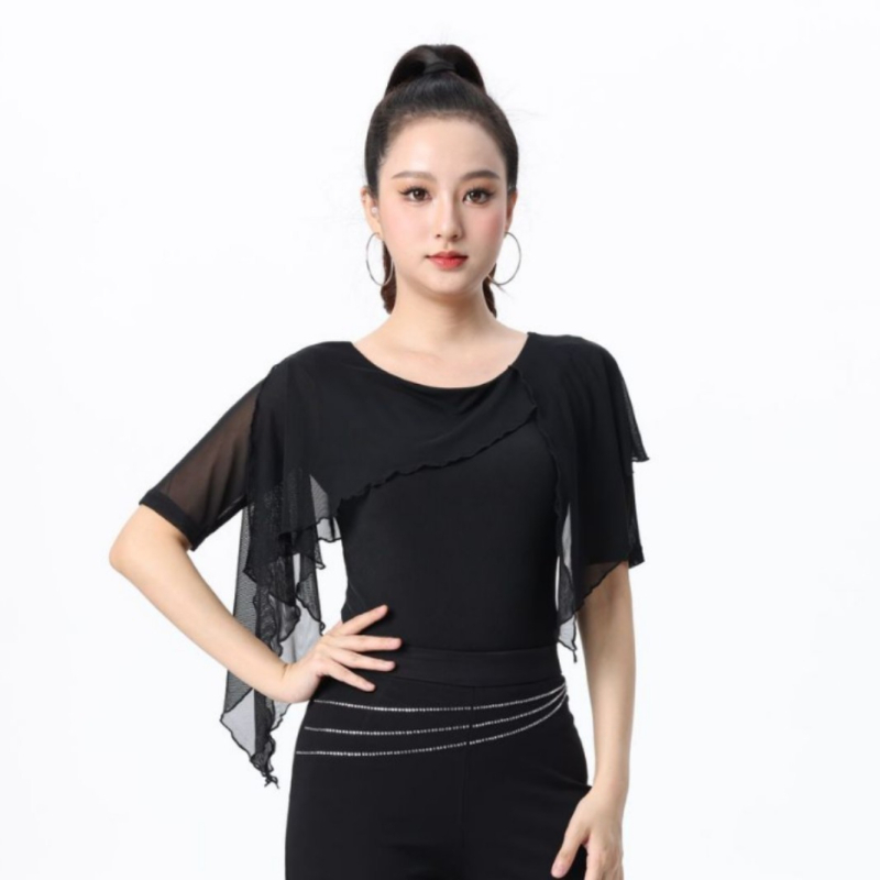 Дамско танцово горнище с полусреден ръкав и кант с рюшка от лотосов лист; еластично двойно-найлоново платно, 100% найлон; подходящо за латин денс, модерни танци и бални танци.