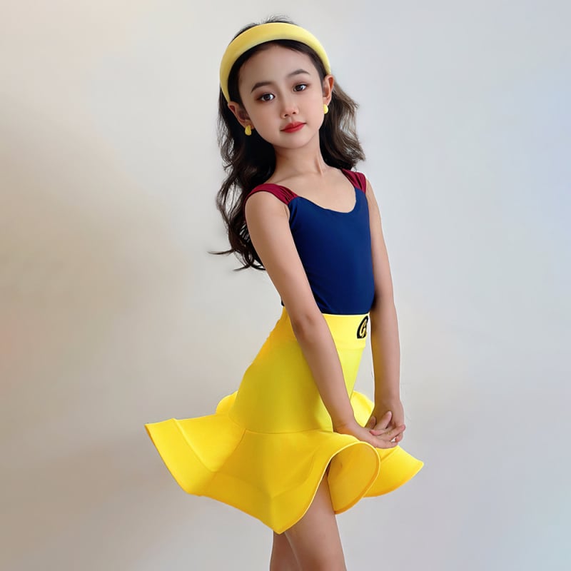 Gyerekek latin tánc edzőruha ujjatlan a színpadra – Nylon 80–90%, Nyár 2025, Hercegnő stílus