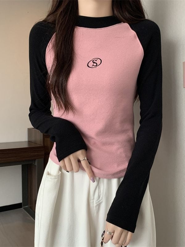 Ženska pamučna Raglan majica s dugim rukavima, slim fit, kratka duljina (40–50 cm), okrugli ovratnik, casual dizajn, 95% pamuk + elastan