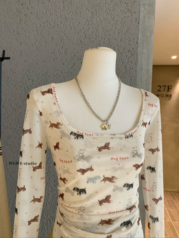 WGWE Женска тениска с принт на кученце, U-образно деколте, дълги ръкави, качулка и колажен дизайн