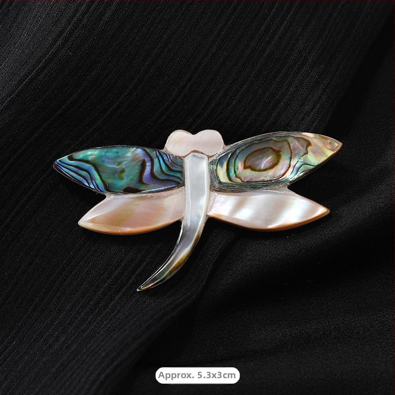 Broš naturaalse pärli – lille- ja liblika motiiv, originaalne disain, kuju bow-tie, naiste aksessuaar