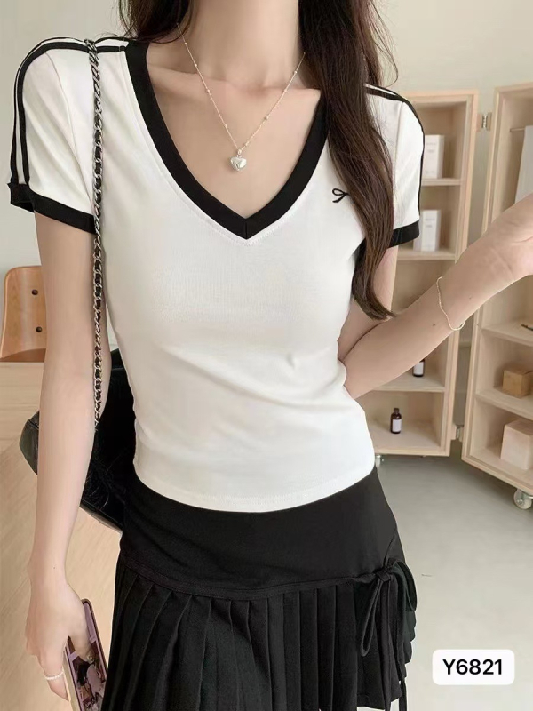 Ženska majica s V-izrezom, 3/4 rukavi, uski kroj, smjesa poliester-viskoza