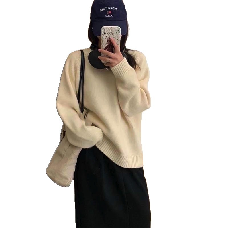 Пуловер с качулка, японско-корейски неформален стил, свободна кройка, средна дебелина трикотаж, мек и удобен, реглан ръкави, смес овча вълна и полиестер (30–50% полиестер), едноцветен дизайн