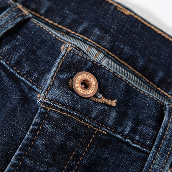 Férfi farmernadrág, egyenes szabás, magas derék, cipzár, 98% pamut, enzimes mosás