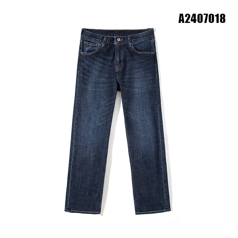 Férfi farmernadrág, egyenes szabás, magas derék, cipzár, 98% pamut, enzimes mosás