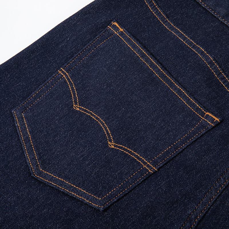 Férfi farmernadrág, vastagított, bolyhosított felület, magas derekú, cipzár, őszi 2025