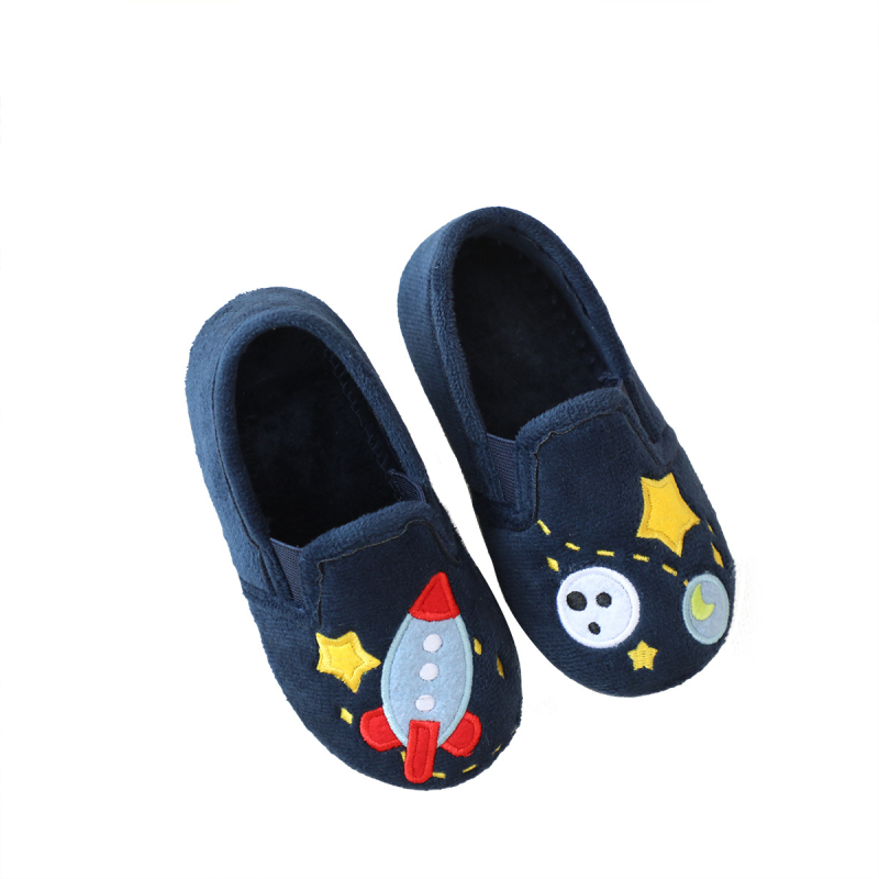 Berniukų vidinės šlepetės su raketos‑planeto dizainu, minkštas velūro viršus, plastmasinis padas, įprastas storis, amžius 4–6 metai