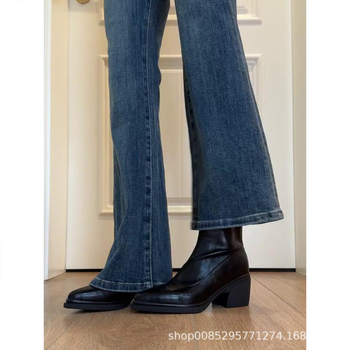 Ženske čizme s oštrim vrhom, debelim petom 6–8 cm, niski kroj, retro stil, sa stražnjim zipom