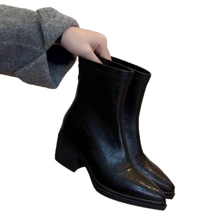 Ženske čizme s oštrim vrhom, debelim petom 6–8 cm, niski kroj, retro stil, sa stražnjim zipom