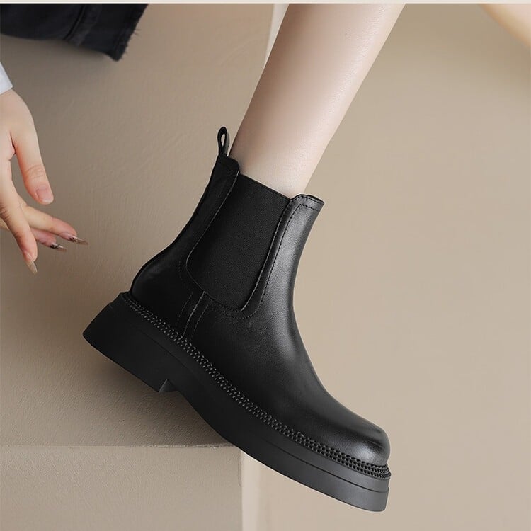 Botine Chelsea Kazibu, partea superioară din piele de miel, talpă din cauciuc, vârf rotund, gleznă joasă, toc gros 3-5 cm, pentru femei