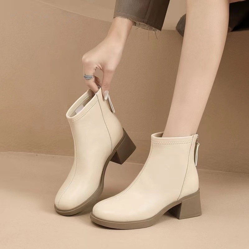 Női Slim csizma mesterséges PU felsőrész, négyszögletes orr, vastag sarkú, hátul cipzár, alacsony szár (sarokmagasság 3–5 cm)