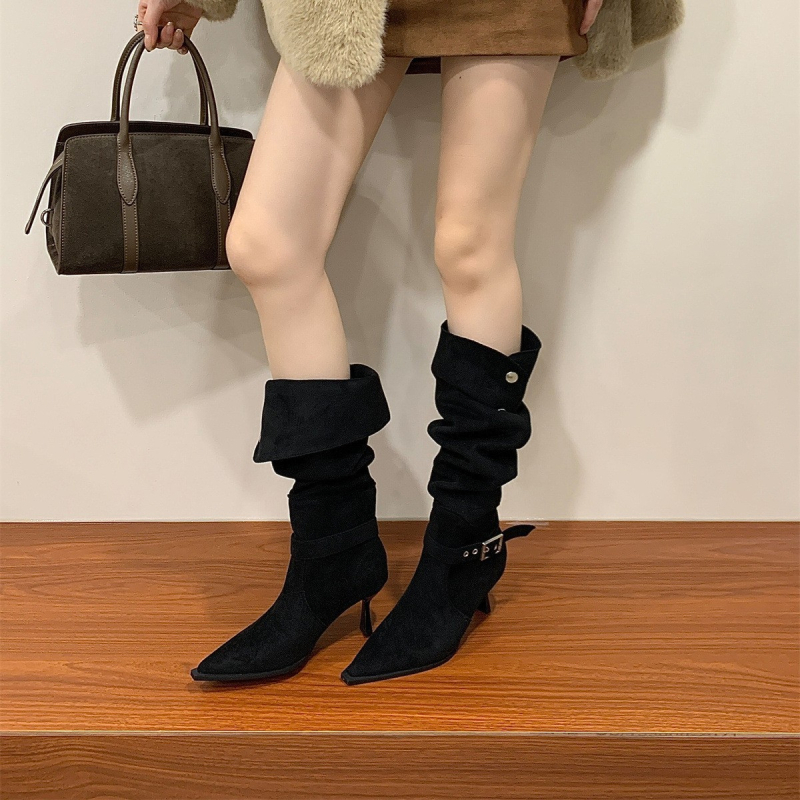 Cizme peste genunchi din velur, vârf ascuțit, toc gros înalt 6-8 cm, tibie înalt, branț din lână