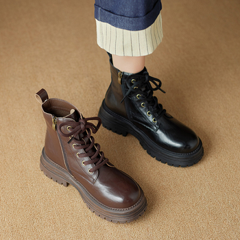 Női Martin csizmák marhabőr felsővel – oldalsó cipzár, vastag sarok 3–5 cm, gumitalp, retro stílus