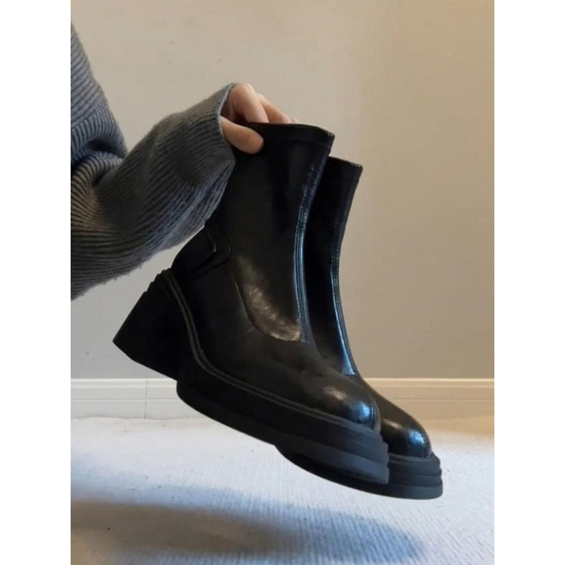 Γυναικείες στενές μπότες με παχύ τακούνι, στρογγυλή μύτη, φερμουάρ στο πίσω μέρος, διπλό βοδινό δέρμα επάνω, καουτσούκ σόλα