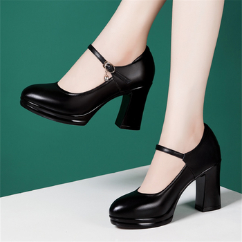 Pantofi cu toc PU cu vârf rotund și talpă groasă, căptușeală din microfibră, înălțime toc 6–8 cm