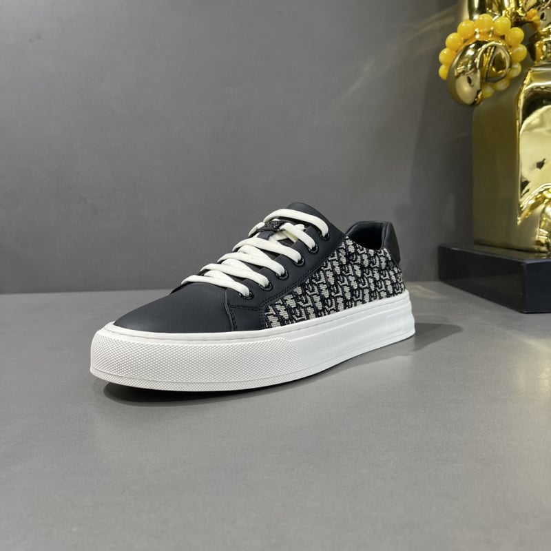 Vyriniai odiniai kedai, Slip-On, su apvaliu nosimi, viršus iš pirmosios kartos galvijų odos, gumos padas, įdėklas iš kiaulių odos