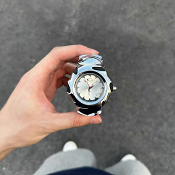 Ceas cu cuarț — Afișaj analog — Cadran rotund — Afișaj lunar — Carcasă din aliaj