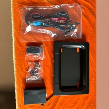 Рамка за номер на мотоциклет, железен корпус, без персонализация, универсална съвместимост (Материал: Желязо; Обработка и персонализация: Без персонализация; Съвместимост: Универсална; Марка: Друга)