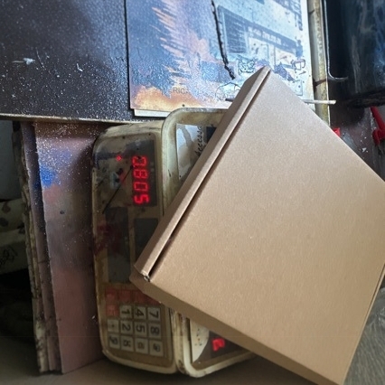 Рамка за номер на мотоциклет, железен корпус, без персонализация, универсална съвместимост (Материал: Желязо; Обработка и персонализация: Без персонализация; Съвместимост: Универсална; Марка: Друга)