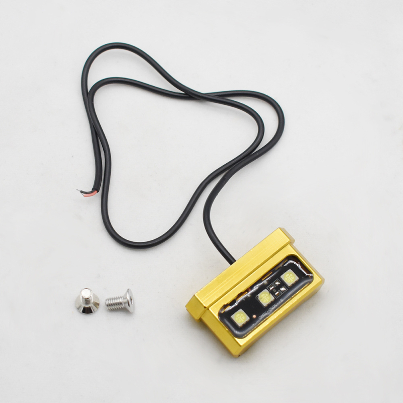 Reģistrācijas numura rāmja gaisma elektriskajam motociklam – ūdensizturīgs alumīnija sakausējums, universāla uzstādīšana, saderīgs ar Monkey un MSX125, pielāgojama