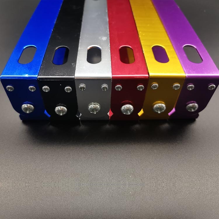 Motocikla numura zīmes rāmis, bieza alumīnija sakausējuma, universāla piemērošana, zīmols FD, modelis Active Card Rack