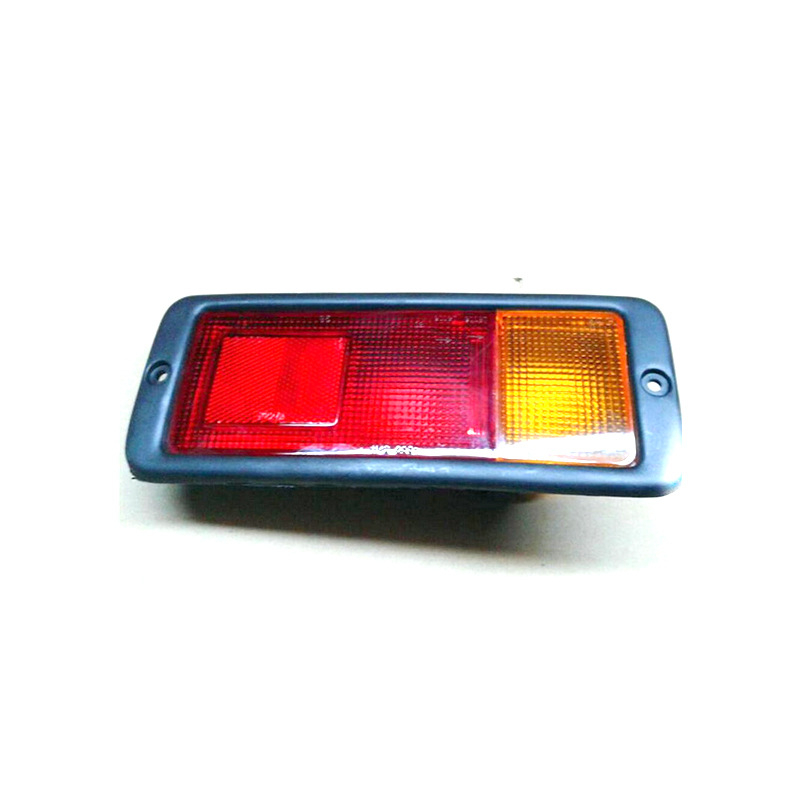 Polarlander Set stražnjih maglenki za Mitsubishi Pajero (MB124963 MB124964) – Plastika