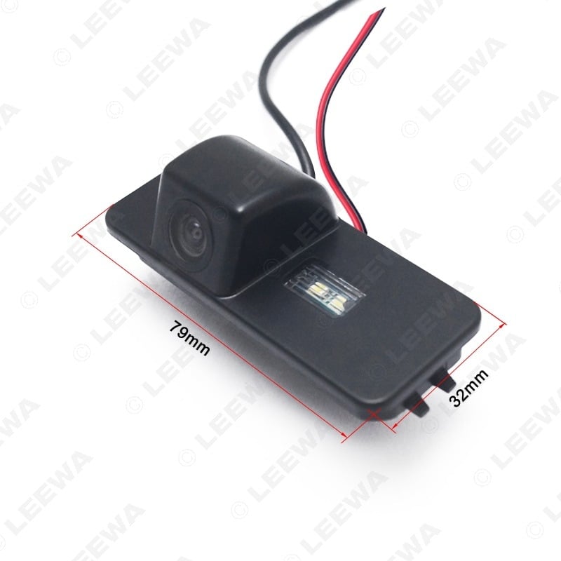 VW HD stražnja kamera za parkiranje, 12V napajanje, 170° kut gledanja, 640x480 rezolucija, IP67/IP68 vodootpornost, staklena leća