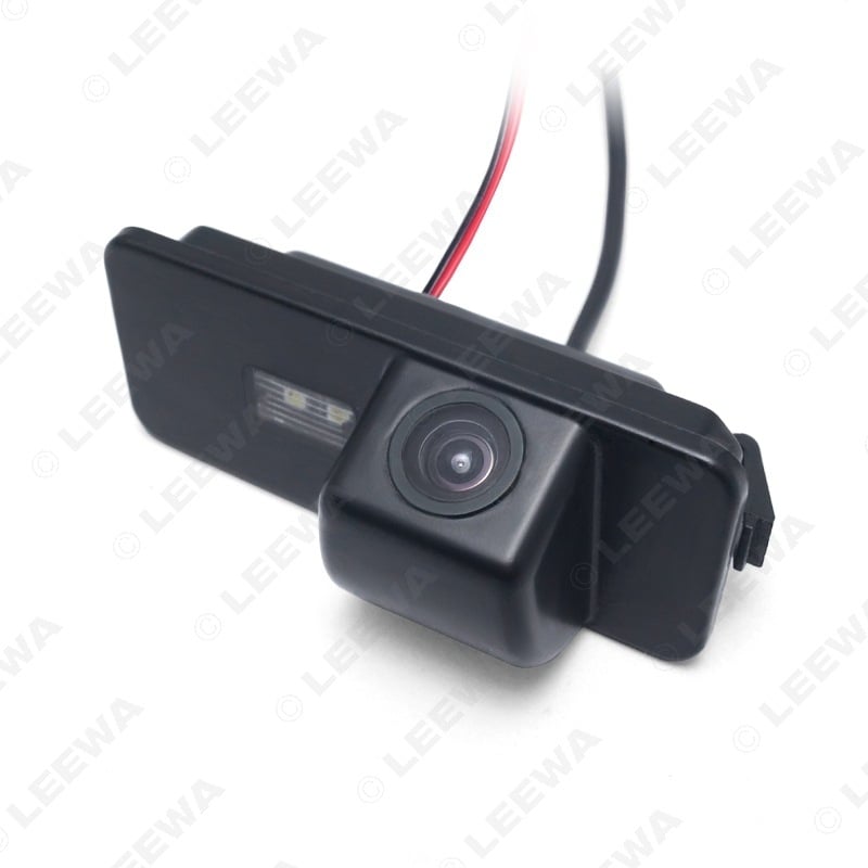 VW HD stražnja kamera za parkiranje, 12V napajanje, 170° kut gledanja, 640x480 rezolucija, IP67/IP68 vodootpornost, staklena leća