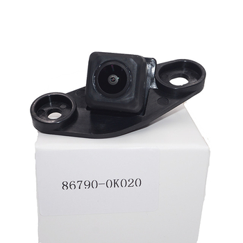 86790-0K020 Zadnja kamera za Toyota Hilux 2015-2020; napajanje 6V; mogućnost rotacije; standardna rezolucija