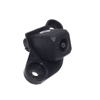 86790-0K020 Zadnja kamera za Toyota Hilux 2015-2020; napajanje 6V; mogućnost rotacije; standardna rezolucija