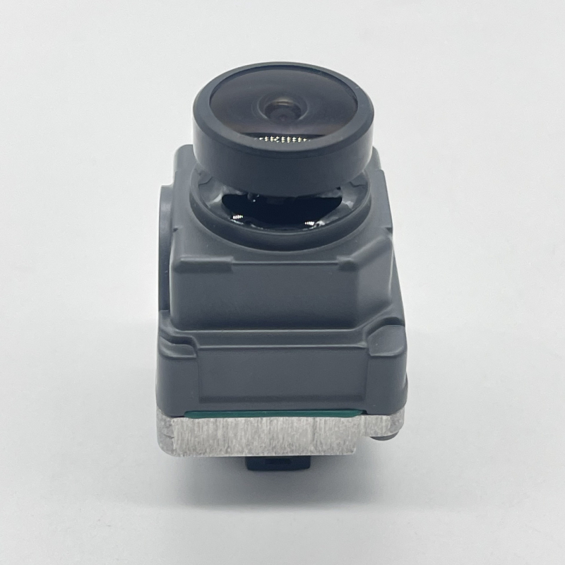 Kamera za pomoć pri vožnji unatrag za Land Rover Range Rover Evoque – 12V, 480x600 rezolucija, snaga 6W, okretni kut, težina 80 g