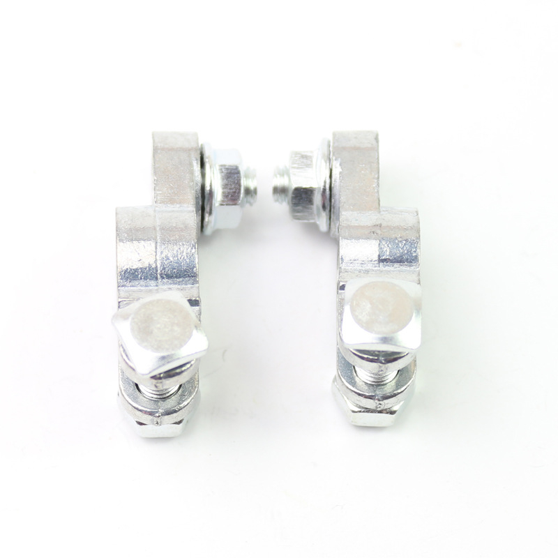 Klema za bateriju od cinka legure, vertikalni stup, 11/12 mm, jedno uho, pozitivan i negativan pol, 36A