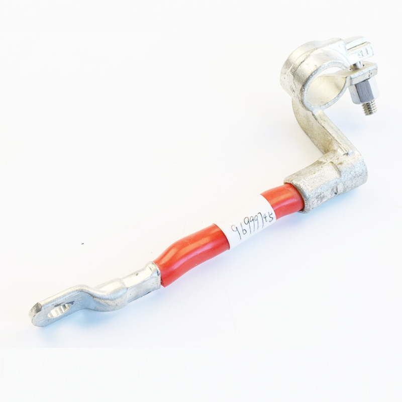 Kabelski komplet za bateriju s pozitivnim i negativnim kabelom GM 96999745 – Chevrolet Cruze (2011-2015, 2016)