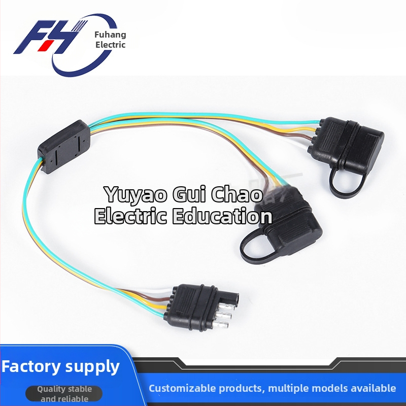 4-vedių automobilio laidų rinkinys su 1-2 jungtimis apšvietimo maitinimui