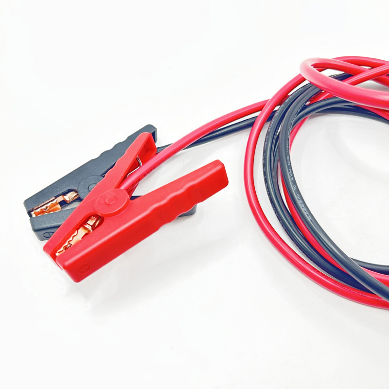 Кабел за свързване с аллигаторни щипки за автомобилна електроника, медни контакти, силиконова изолация, висок ток, AC/DC интерфейс, производство чрез заваряване