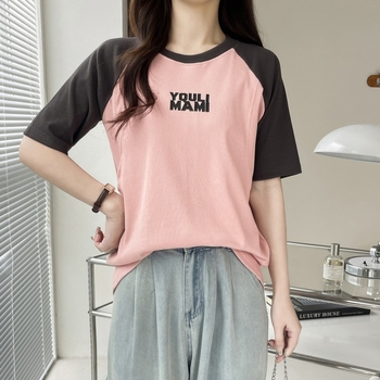 Футболка за бременни, тънка и удобна за кърмене, с кръгло деколте, памучен трикотаж, ултра къса дължина (≤40 см).