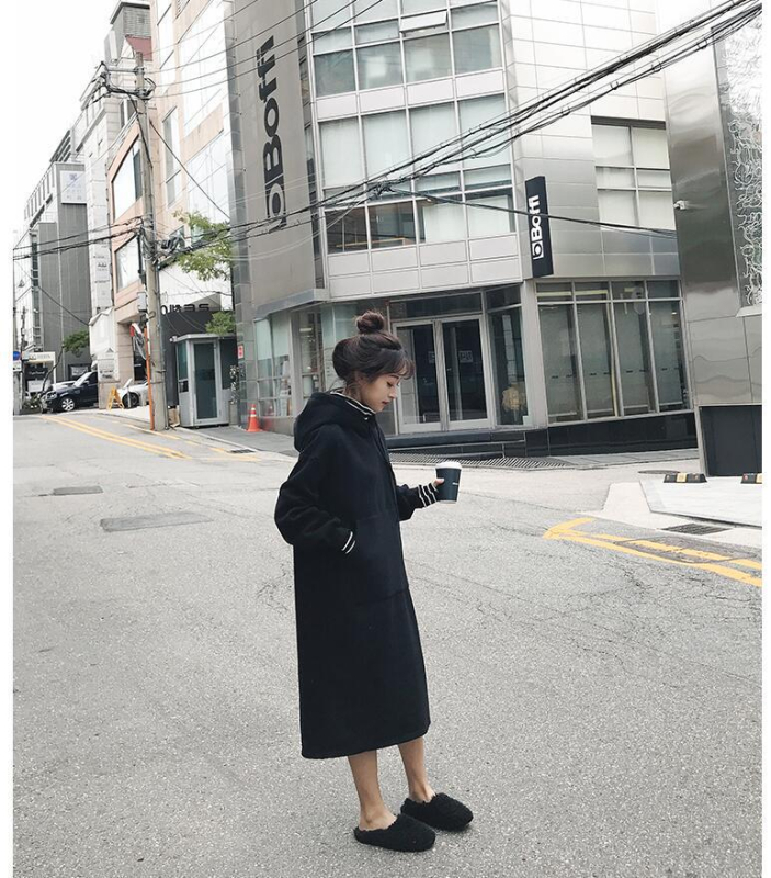 Суитшърт за бременни с кръгло деколте, дълги ръкави, средна дължина, 95% памук