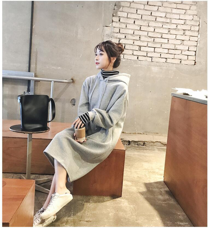 Суитшърт за бременни с кръгло деколте, дълги ръкави, средна дължина, 95% памук