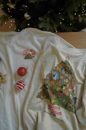 Bavlnené tričko s kruhovým výstrihom, krátke rukávy, potlač stromčeka, voľný strih