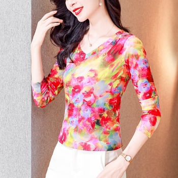 Garām piedurknēm režģa tops ar drukas rakstu, V-veida kakls, šaurs siluets, japāņu/korejiešu brīvā laika stils